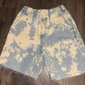 Zara Light Blue and White Denim Shorts